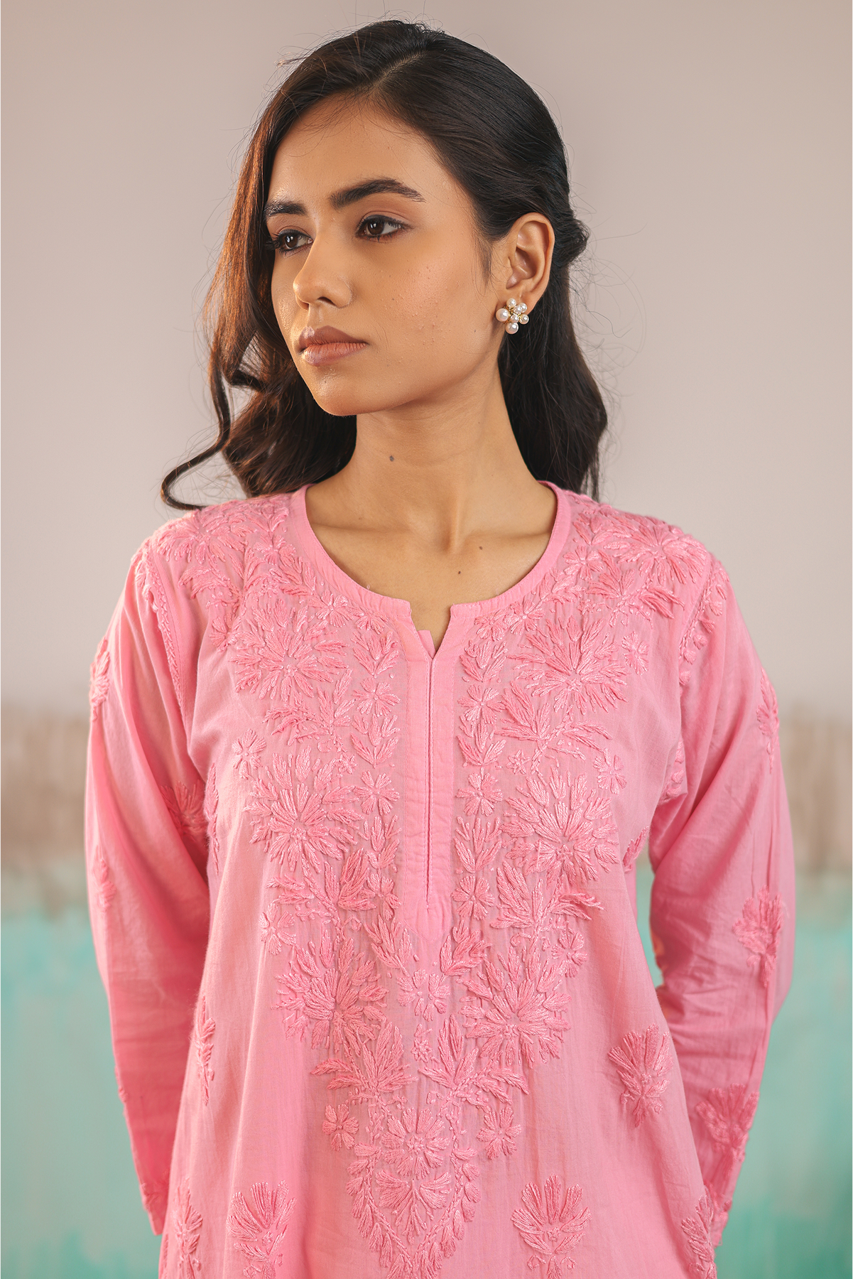 PINK RUHANI PURE COTTON HAND CRAFTED CHIKANKARI STRAIGHT KURTI