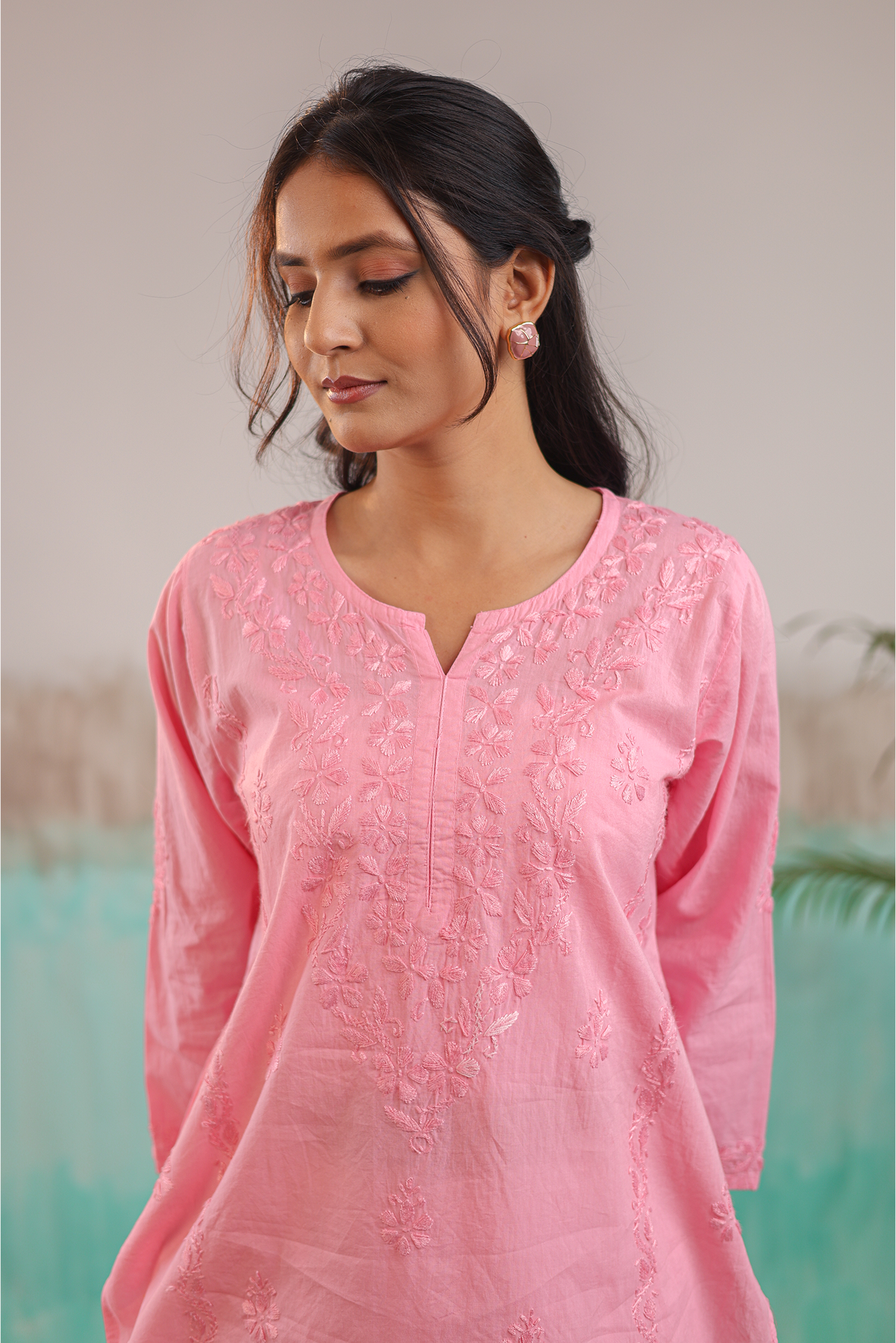 PINK ANVI PURE COTTON HAND CRAFTED CHIKANKARI SHORT KURTI