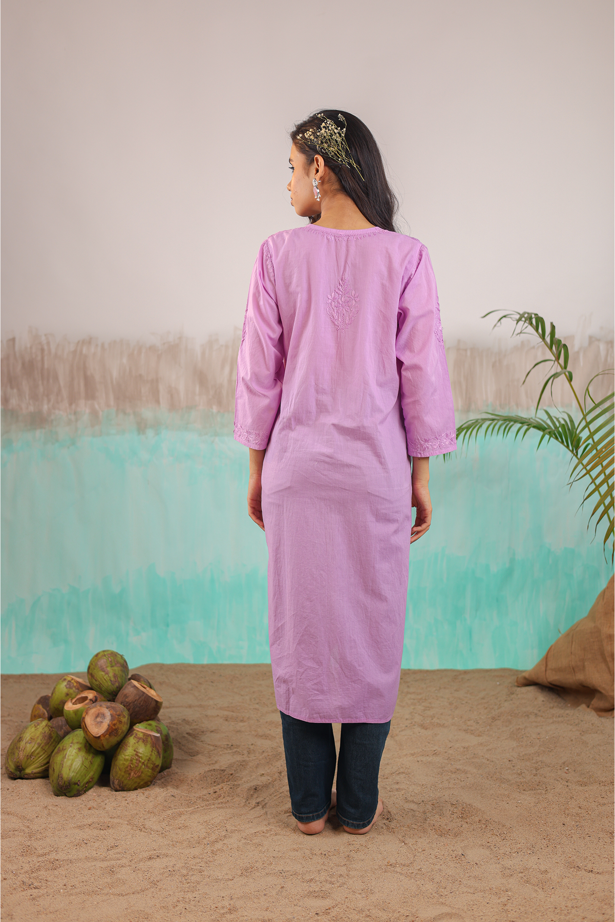 MAUVE AAROHI PURE COTTON HAND CRAFTED CHIKANKARI STRAIGHT KURTI